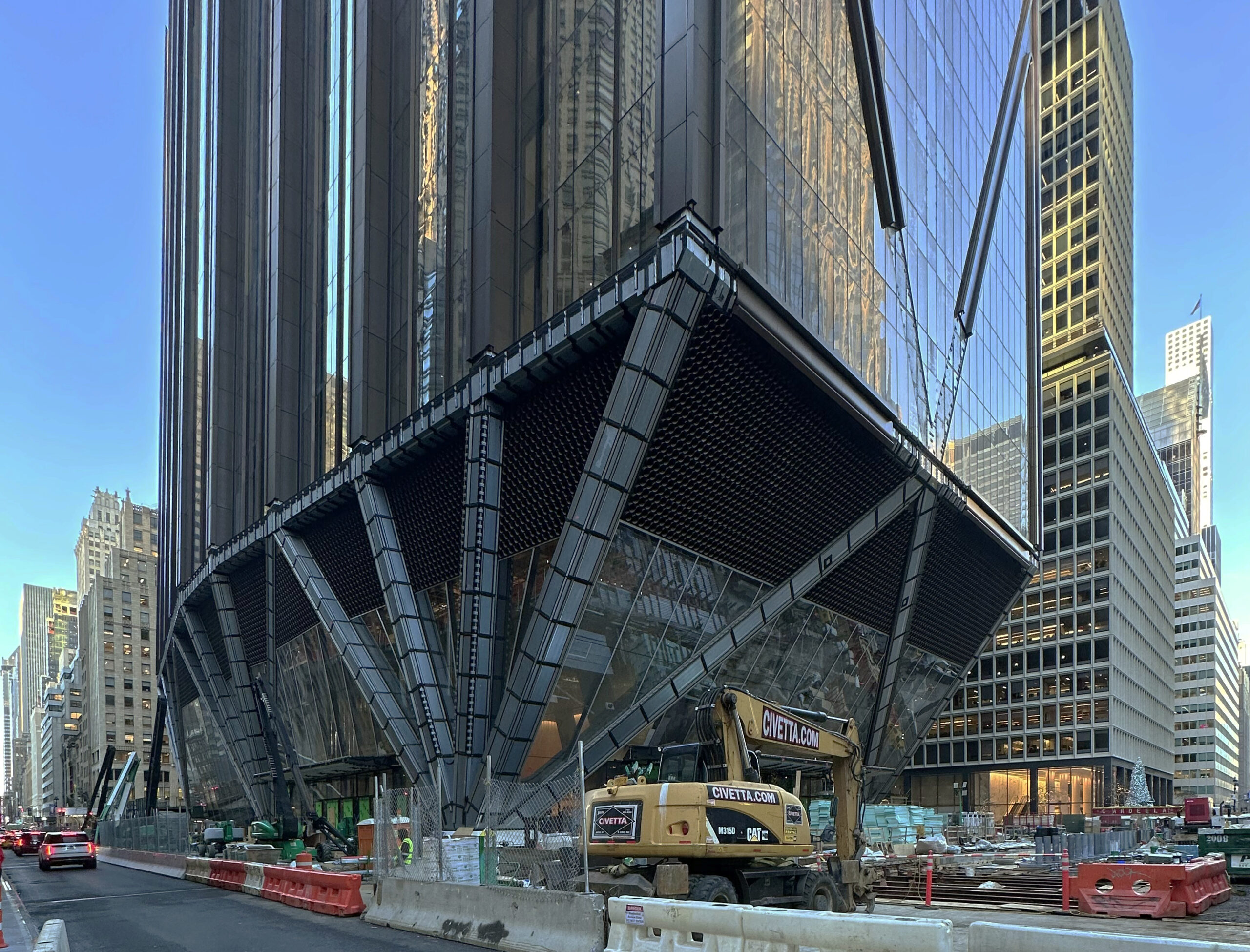 Entrance to JPMorgan Chase Headquarters